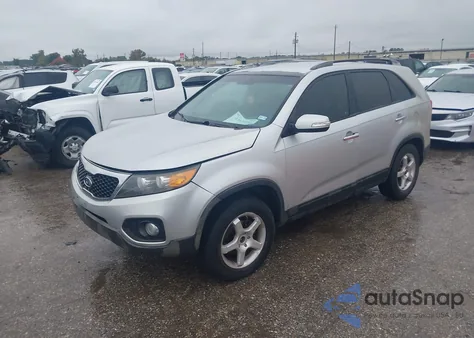 2013 Kia Sorento Lx z USA, uszkodzony, nr VIN 5XYKT3A6XDG344486
